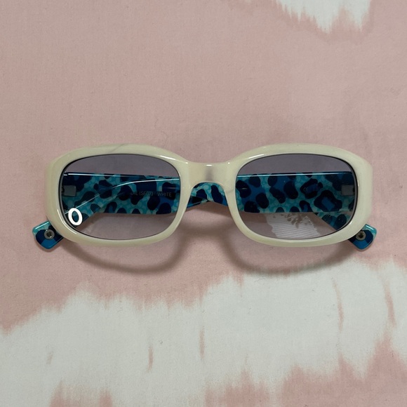 Coach Women’s Sunglasses with Cream and Blue Leopard Design - Picture 1 of 8